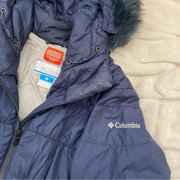 Columbia Thermal Coil insulated winter puffer jacket navy fur-lined hood Sz M - Picture 5 of 8